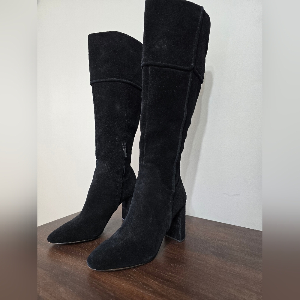 🤩Host Pick❤️AD & Daughters Black Suede Heeled Boots Women's Size 9 - Picture 1 of 11